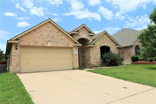 3515 Ponderosa Drive, Grand Prairie, TX 75052