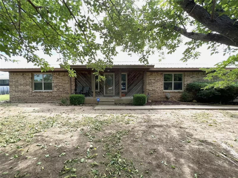 1104 Stock Pen Road, Throckmorton, TX 76483