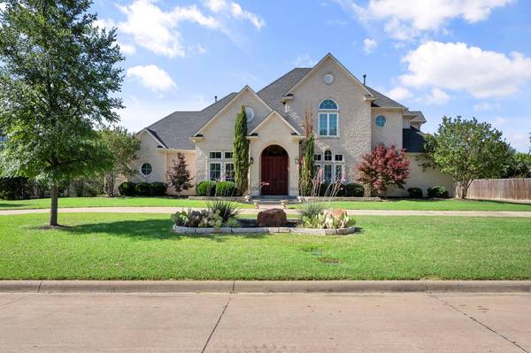 3606 Wooded Creek Circle,  Dalworthington Gardens,  TX 76016