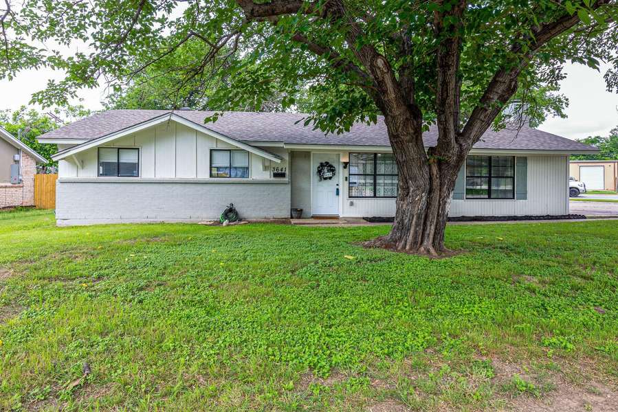 3641 Larry Street, Haltom City, TX 76117