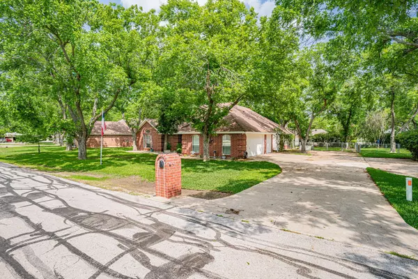 Granbury, TX 76049,9307 S Longwood Drive