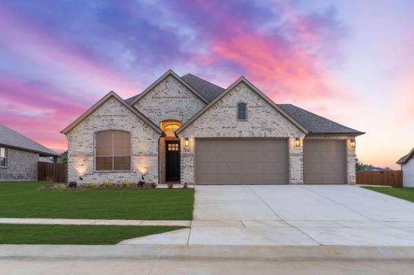 131 Lakeview Circle, Pilot Point, TX 76258