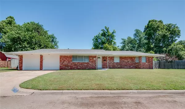 2609 Chateau Drive, Norman, OK 73069