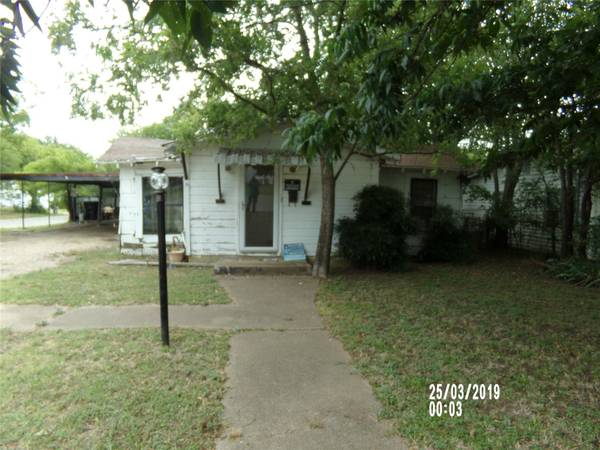 408 Erie Street, Cleburne, TX 76031