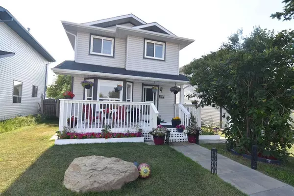 Calgary, AB T3J2W4,9 Martindale CRES NE