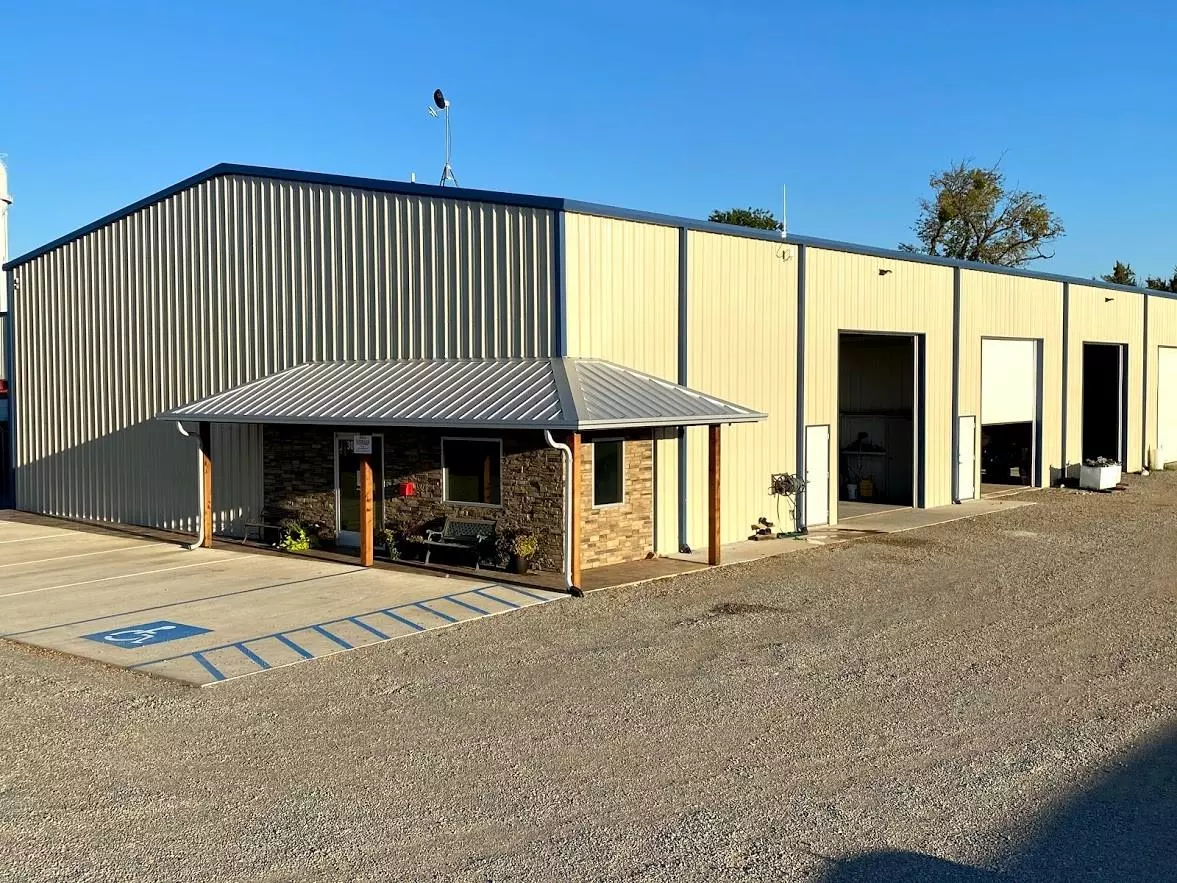 Bonham, TX 75418,301 Industrial Street