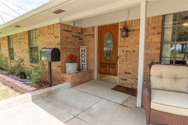 7145 Liberty School Tap Road,  Azle,  TX 76020