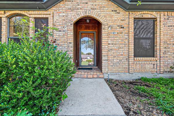 7304 Timberlane Drive, North Richland Hills, TX 76182