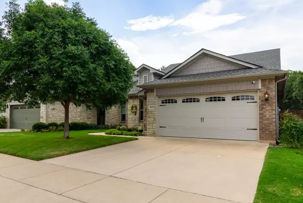 Granbury, TX 76049,2212 Cobblestone Court