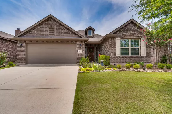 13237 Larks View Point, Fort Worth, TX 76244