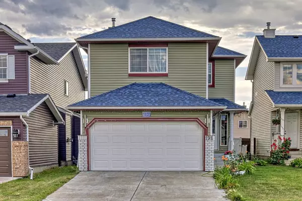 Calgary, AB T3J 5C5,191 Saddlehorn Close NE