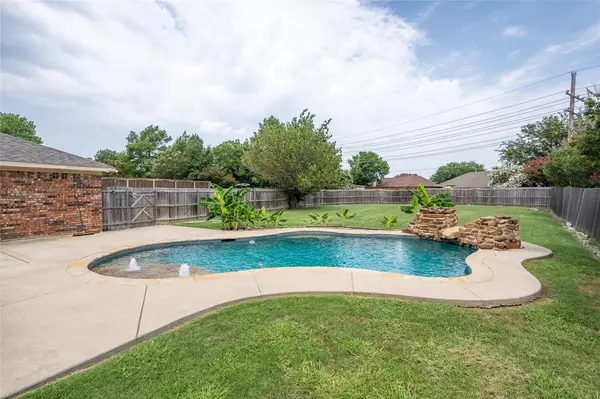 1621 Winter Park Lane, Lewisville, TX 75077