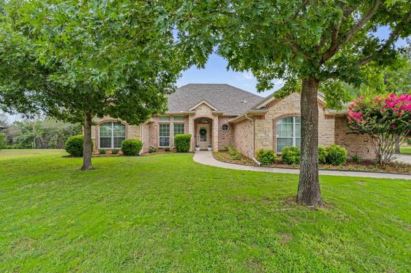 1216 Saddle Trail, Willow Park, TX 76087