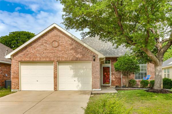 8033 Buffalo Bend Court, Fort Worth, TX 76137