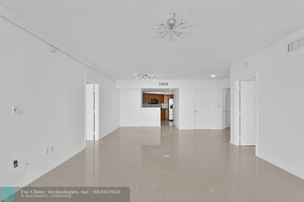 Sunny Isles Beach, FL 33160,16699 Collins Ave  #3402