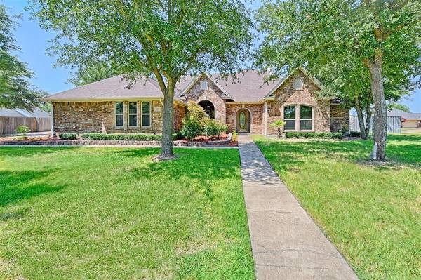 124 Fairway Lane, Crandall, TX 75114