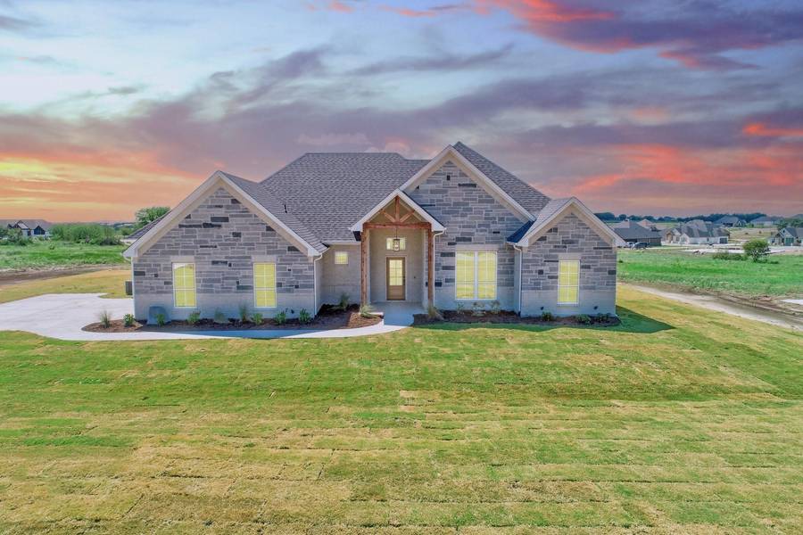 2066 Sunset Ridge, Weatherford, TX 76087