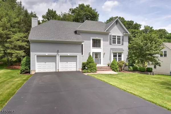 52 Bernard Street, Branchburg Twp., NJ 08876