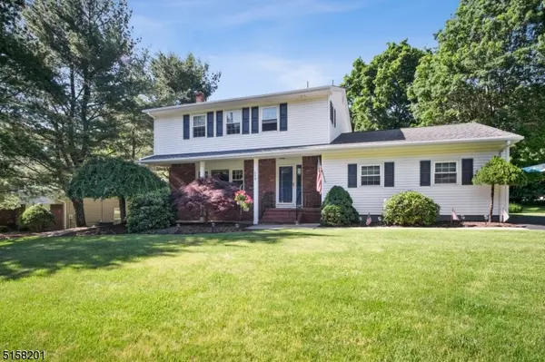 220 Eyland Ave, Roxbury Twp., NJ 07876