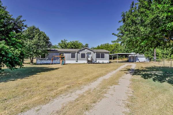 1205 Oregano Lane,  Ponder,  TX 76259