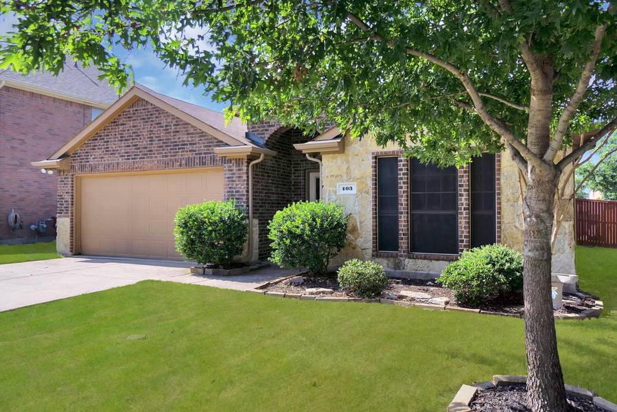 403 Bryn Mawr Lane, Van Alstyne, TX 75495