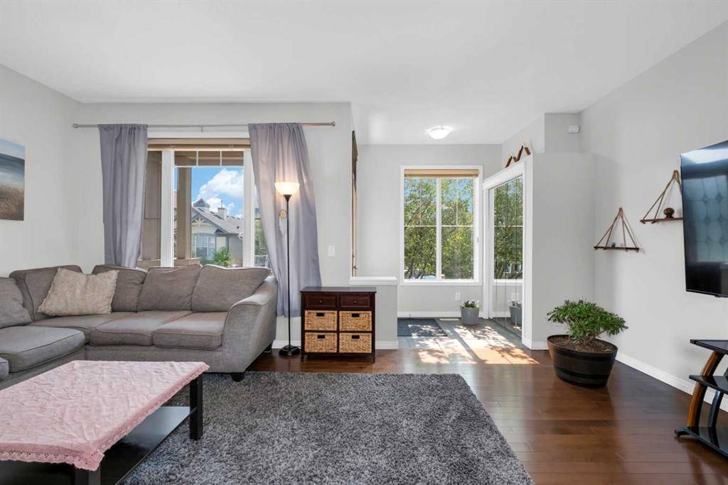 Calgary, AB T3M 0A7,135 Auburn Bay HTS SE