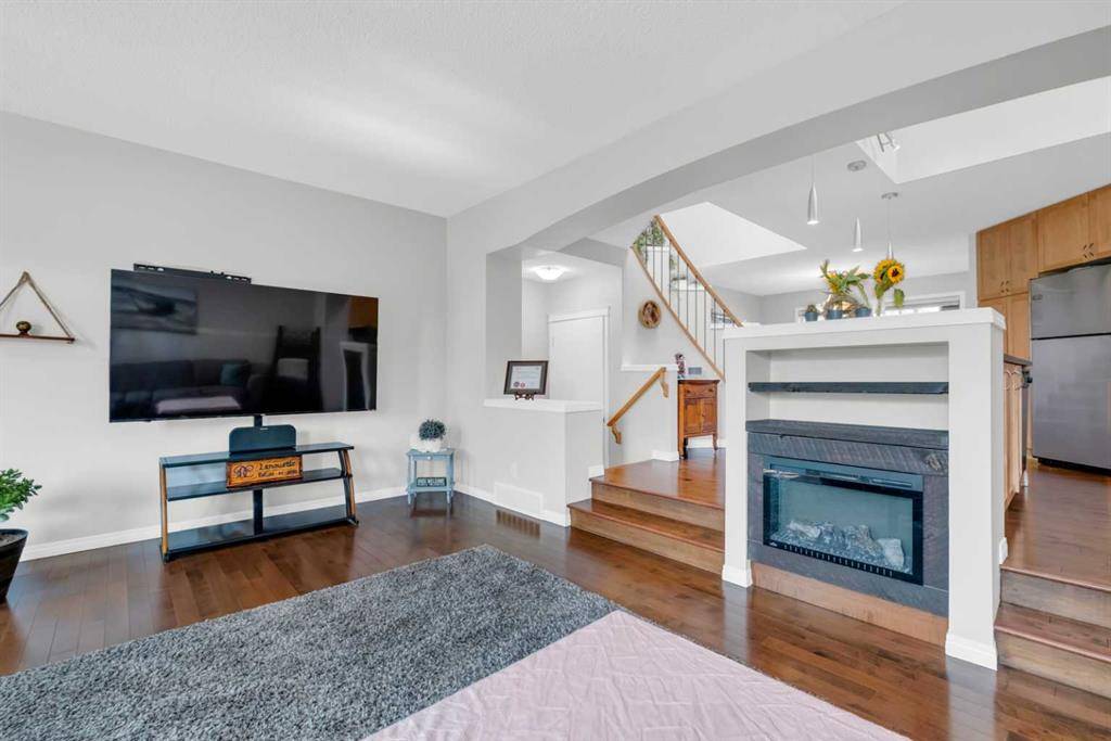 Calgary, AB T3M 0A7,135 Auburn Bay HTS SE