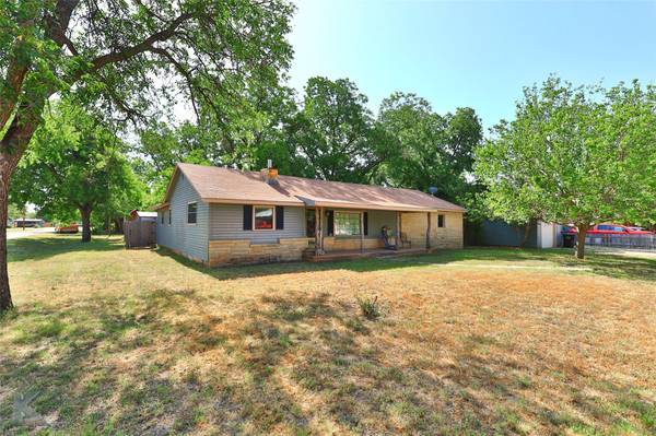 117 Brown Avenue, Tuscola, TX 79562