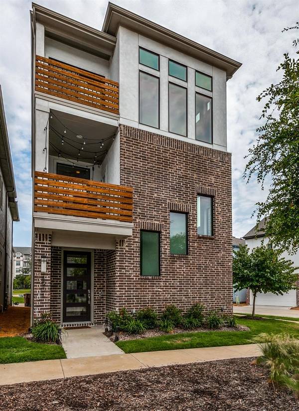 4901 Broadway Drive, Plano, TX 75024