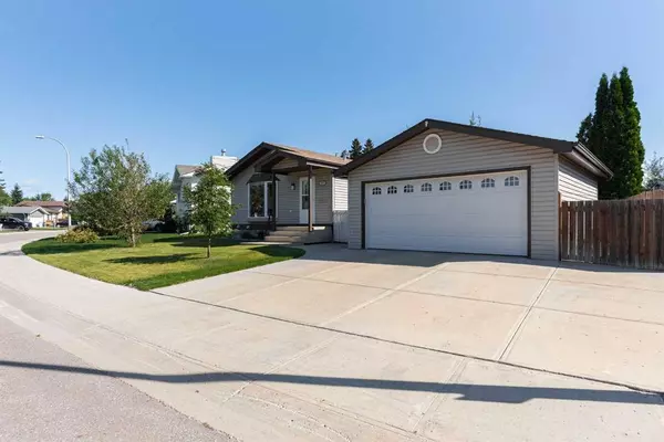 Fort Mcmurray, AB T9K 1G2,130 Caldwell CRES