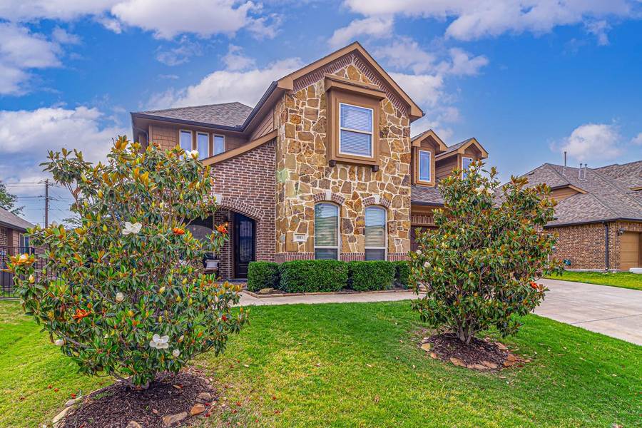 1011 Crystal Falls Drive, Prosper, TX 75078