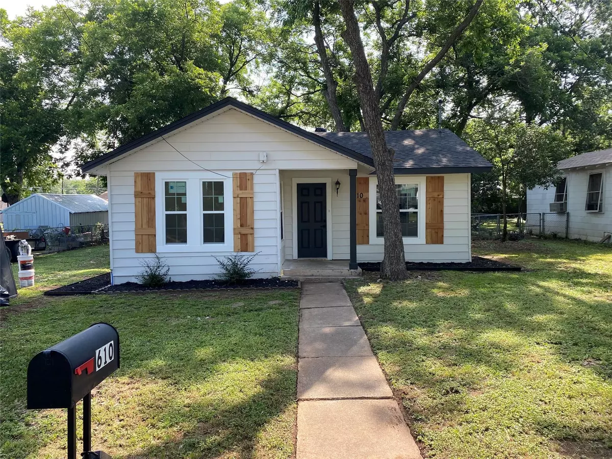 Cleburne, TX 76033,610 Baird Street