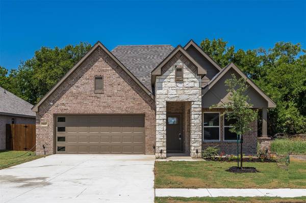 804 S Adelaide Street,  Terrell,  TX 75160