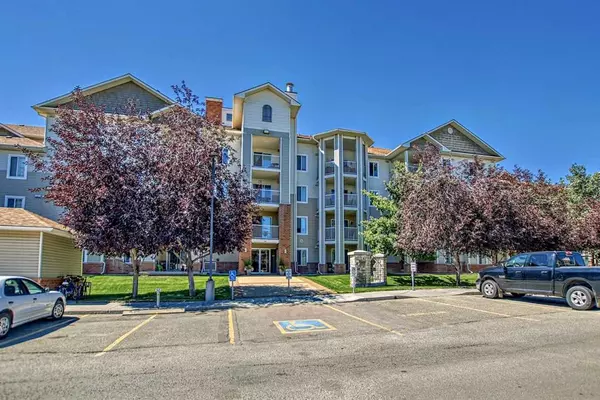 Calgary, AB T3K 5Y9,16 Country Village Bay NE #2401