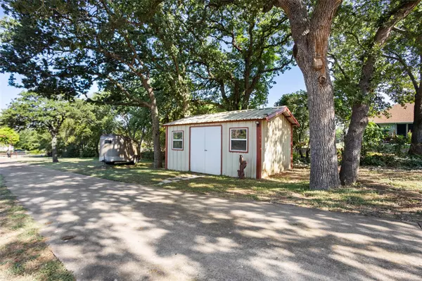 Crowley, TX 76036,10304 Lisa Jean Drive