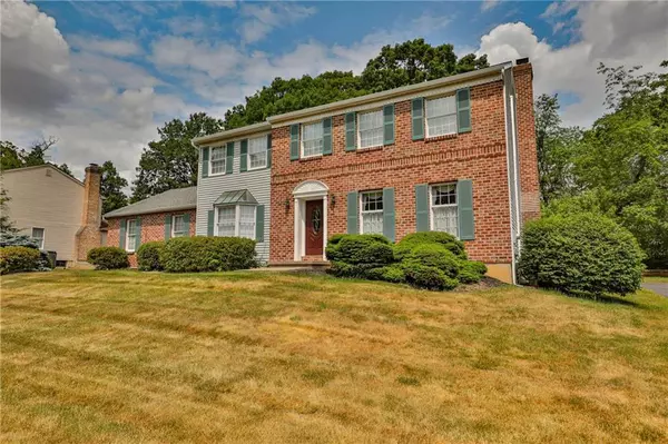 3541 Skyline Drive, Bethlehem Twp, PA 18020