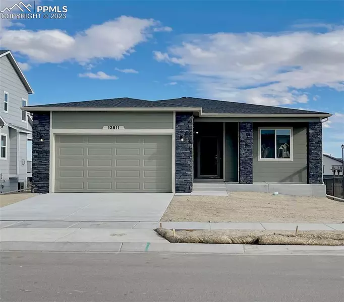 12811 Ranch Gate DR, Falcon, CO 80831