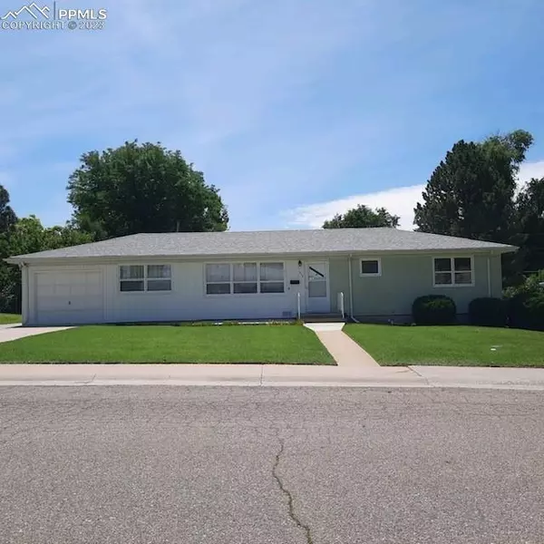 1808 McKenzie, Pueblo, CO 81001