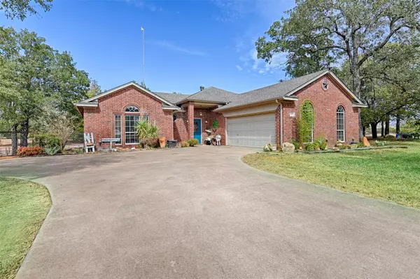 150 Howard Road,  Weatherford,  TX 76088