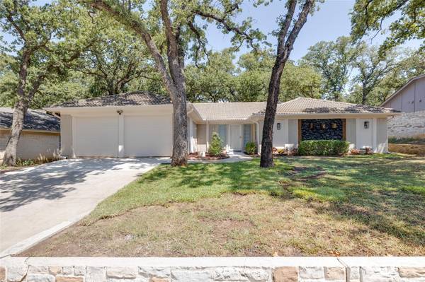 6737 Starnes Road, North Richland Hills, TX 76182