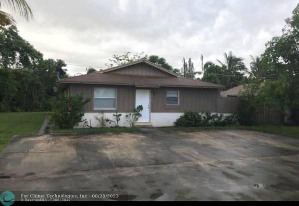 5946 Orange Rd,  West Palm Beach,  FL 33413