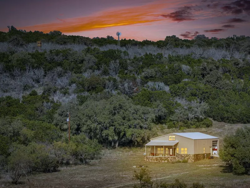 1101 Crider Road, Marble Falls, TX 78654