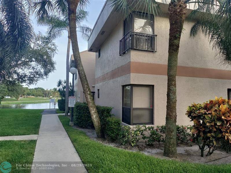 2852 S Carambola Cir  #2852, Coconut Creek, FL 33066