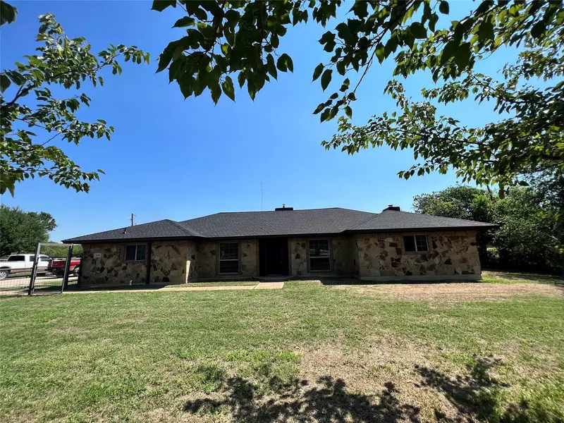 3400 Brett Jackson Drive, Crowley, TX 76036