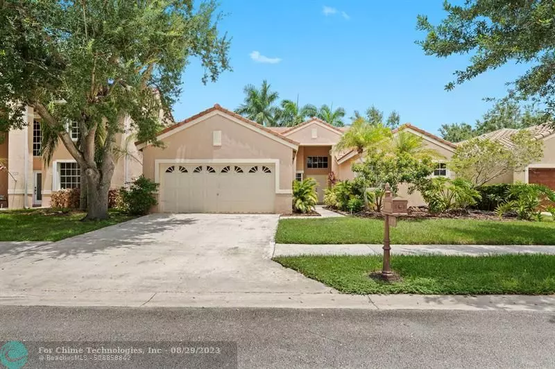 122 Cameron Ct, Weston, FL 33326