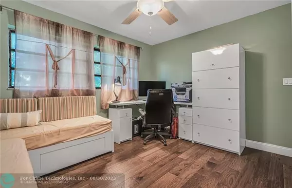 Coral Springs, FL 33071,2081 Coral Ridge Dr #N-301