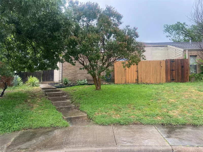 2163 Villa Place #A, Carrollton, TX 75006