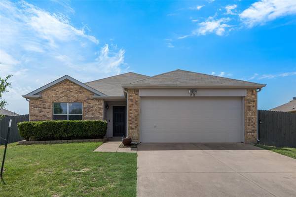 1511 Dockside Drive, Glenn Heights, TX 75154