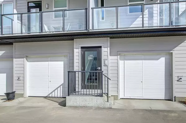 Calgary, AB T3N1M5,445 Redstone WALK NE #204