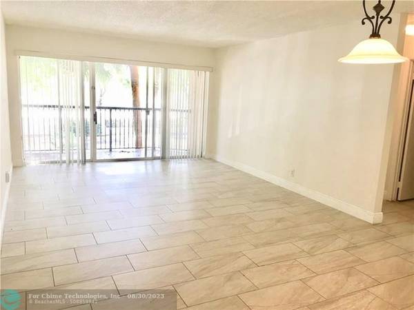 Coral Springs, FL 33067,8851 Wiles Rd  #205